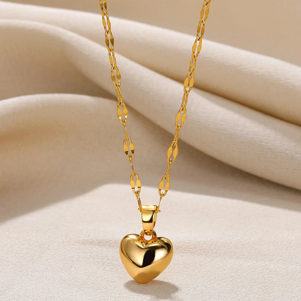 Eterna Necklace