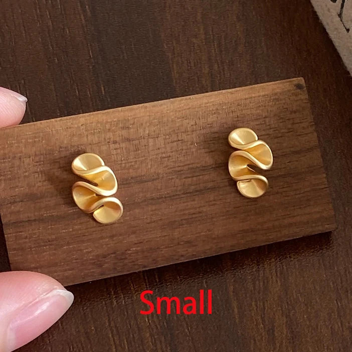 Celeste Flower Studs